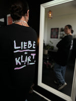 Lade das Bild in den Galerie-Viewer, OVERSIZE SHIRT | LIEBE KLÄRT.
