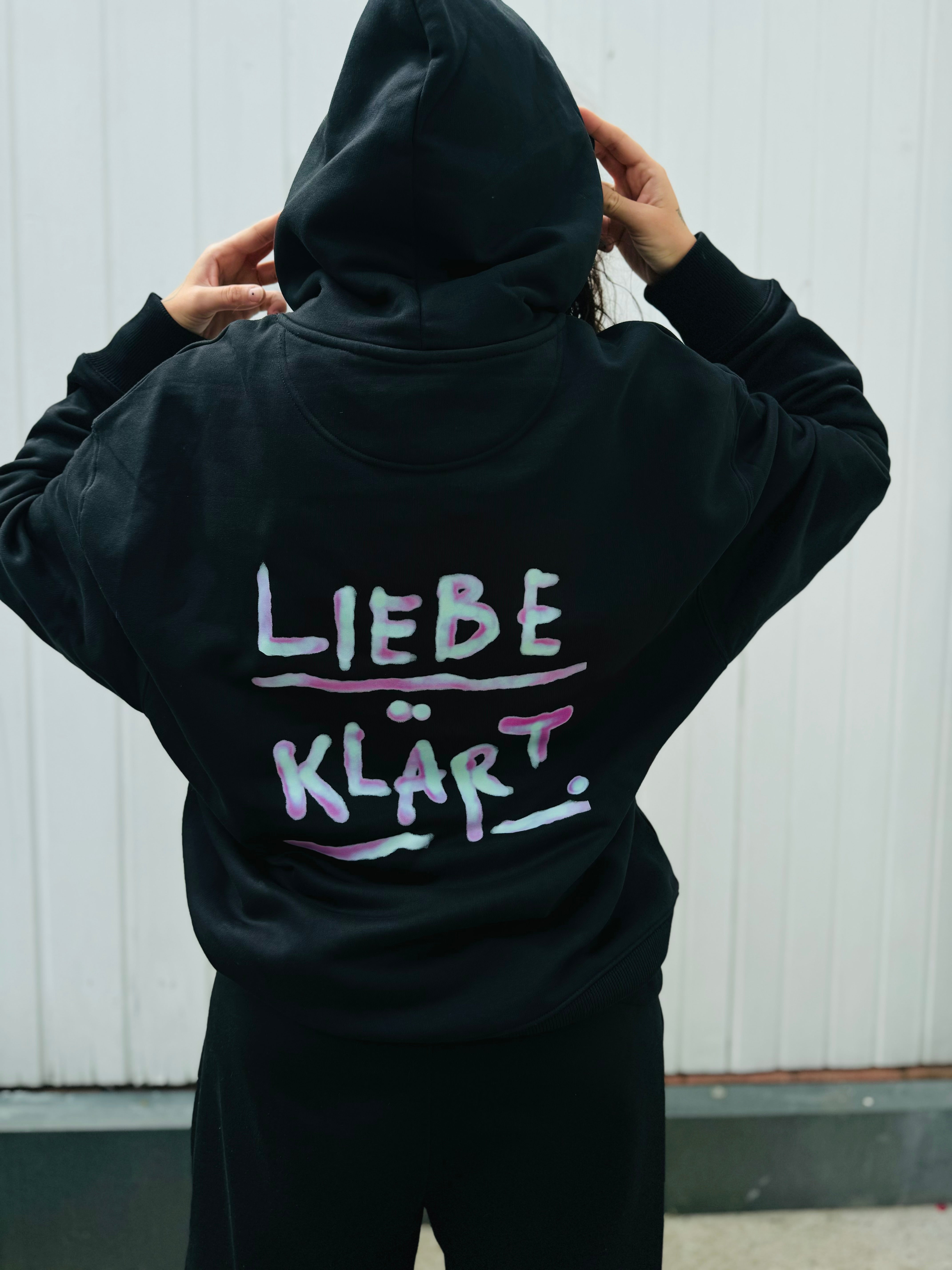 LIEBE KLÄRT | HOODIE | UNISEX